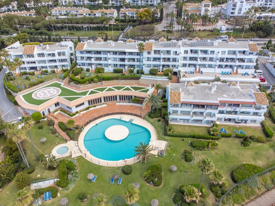 Miraflores Beachfront Penthouse Apartment in Costa del Sol