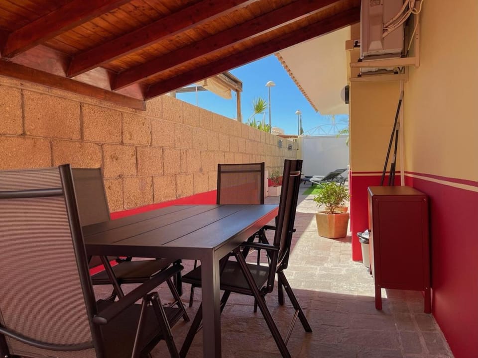 Balcony/Terrace, Dining area