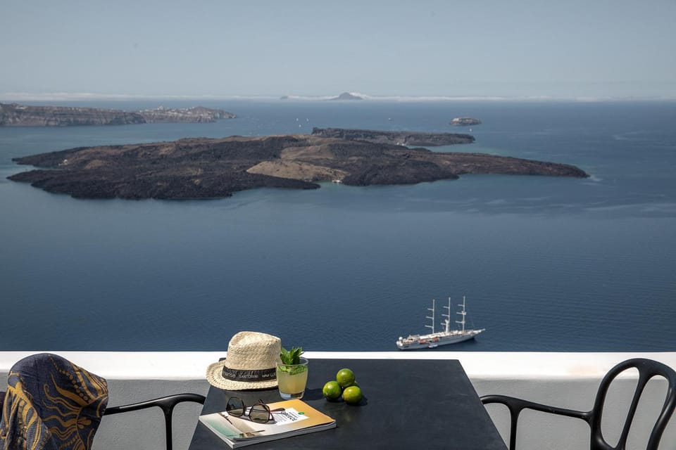 Day, Natural landscape, Seating area, Sea view