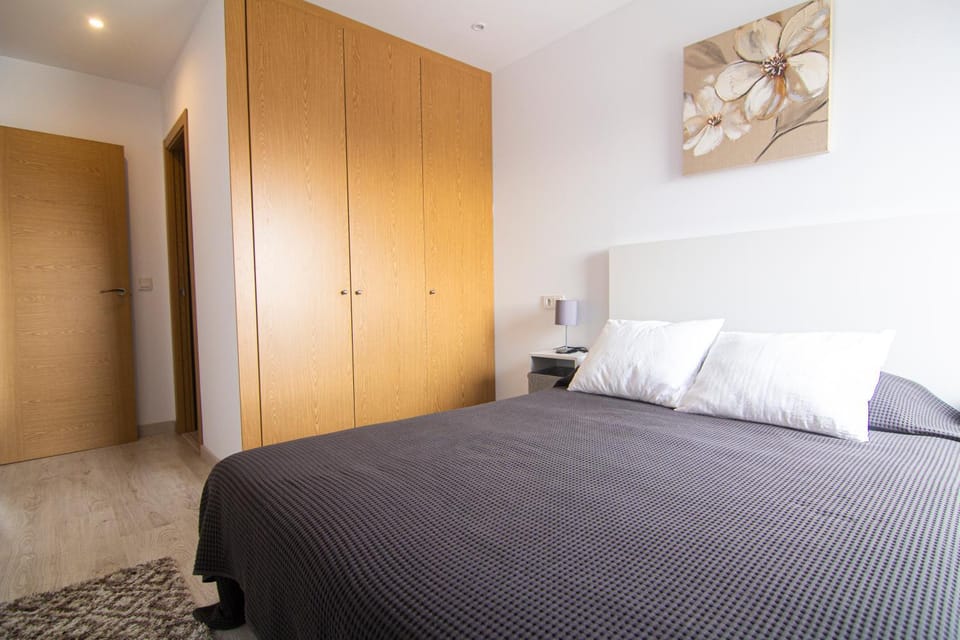Bed, Bedroom, wardrobe