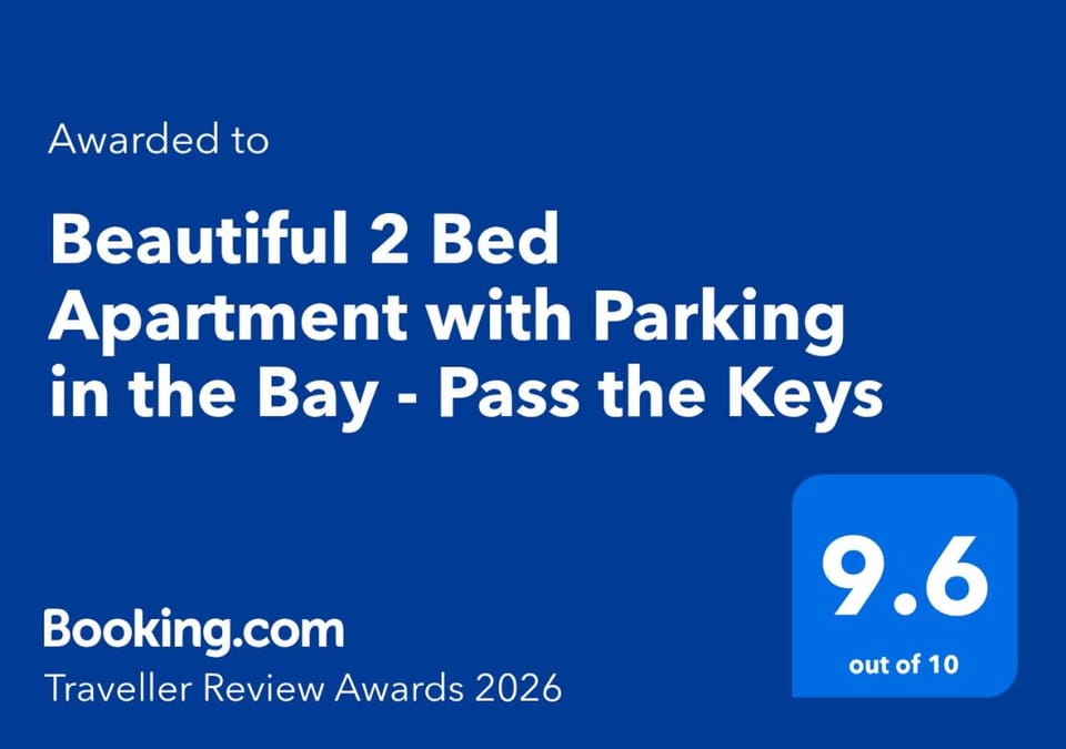 Beautiful 2 Bed Apartment with Parking in the Bay - Pass the Keys Apartment in Cardiff