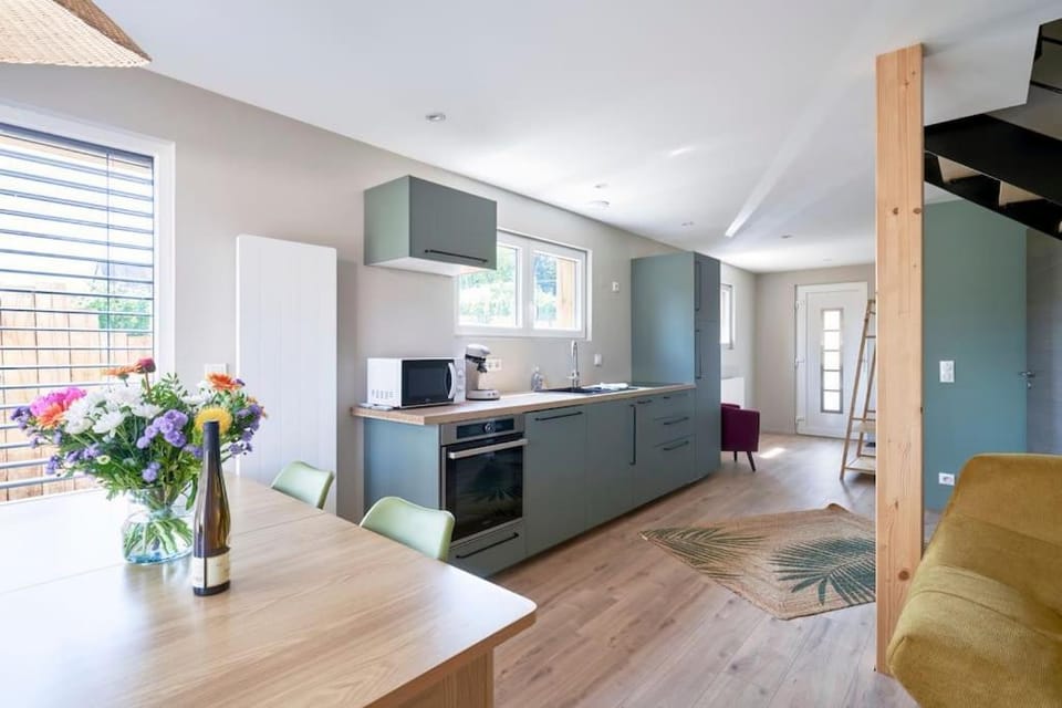 Le cépage, au coeur des vignes. House in Grand Est