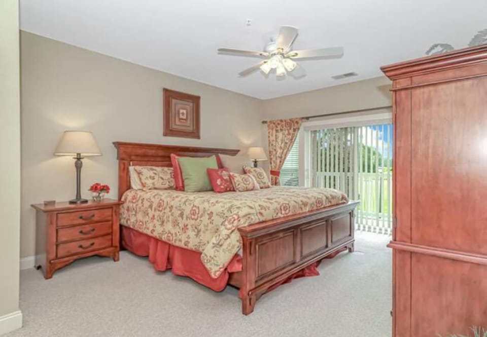 Southern Exposure Deluxe - World Tour Golf Resort Apartment in Carolina Forest