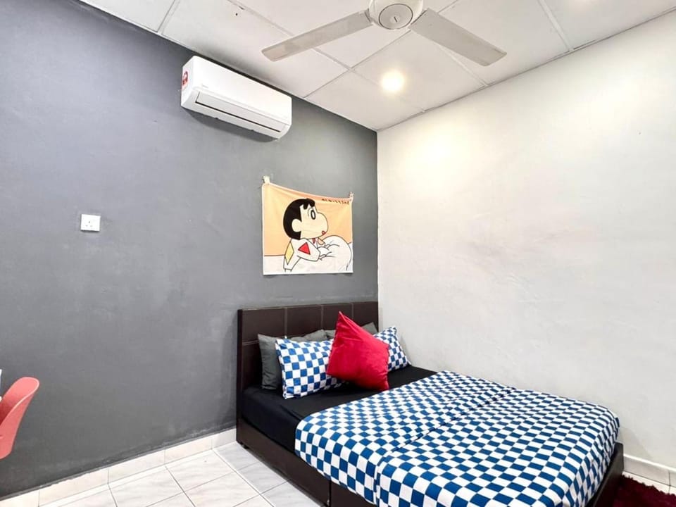 Cozy14#4pax#Wifi#NearAeonAlma#5kmtoIconCity House in Penang
