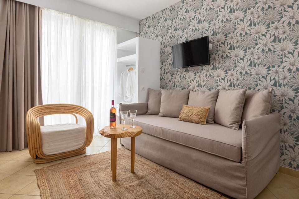 TV and multimedia, Seating area