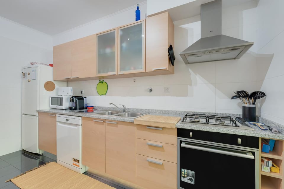 Kitchen or kitchenette, dishwasher, minibar, pet friendly, stove, toaster