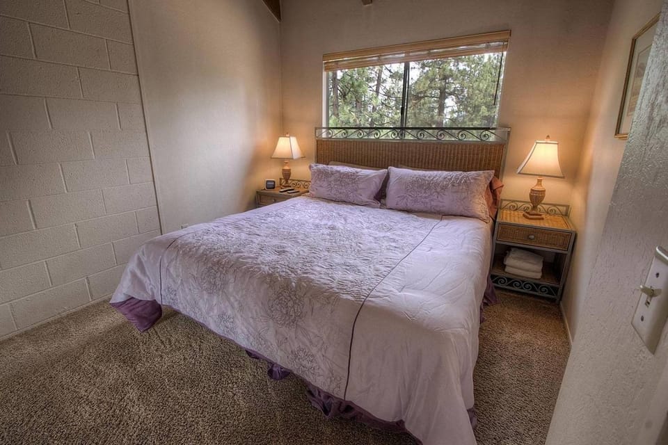 HCC0600 - Heavenly Mountain Hideaway Apartment in South Lake Tahoe