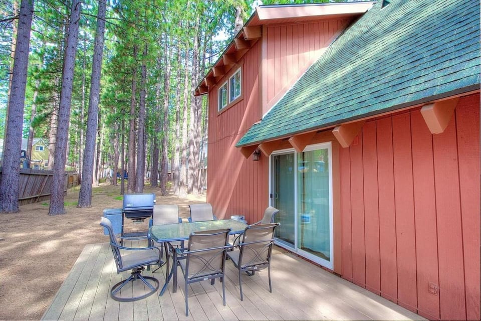 Patio, BBQ facilities