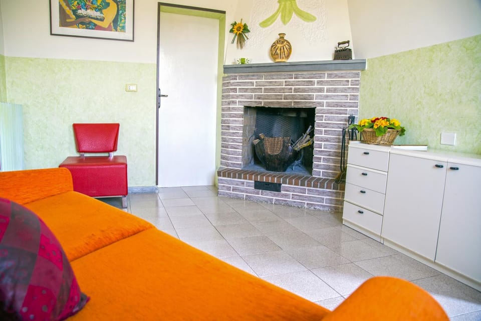Living room, Seating area, flat iron