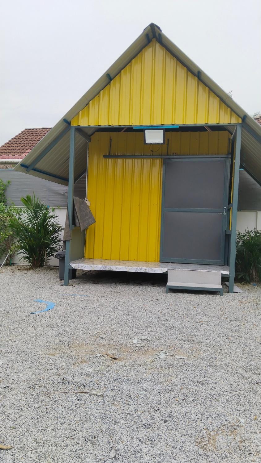 Casa LiLa Tiny Cabin Studio Stay & Pool Kota Bharu,free wifi,free parking Cabin in Malaysia