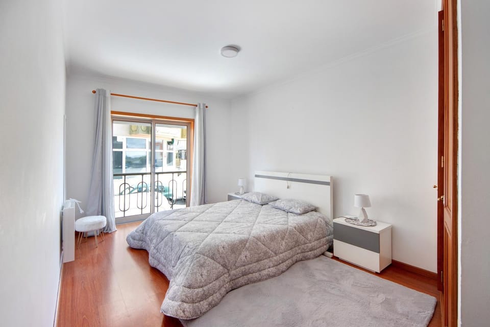 Property building, Living room, Bedroom