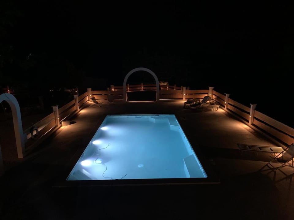 Pool view, Swimming pool