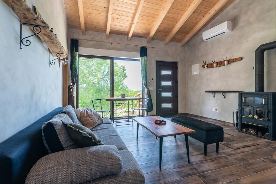 Living room, fireplace