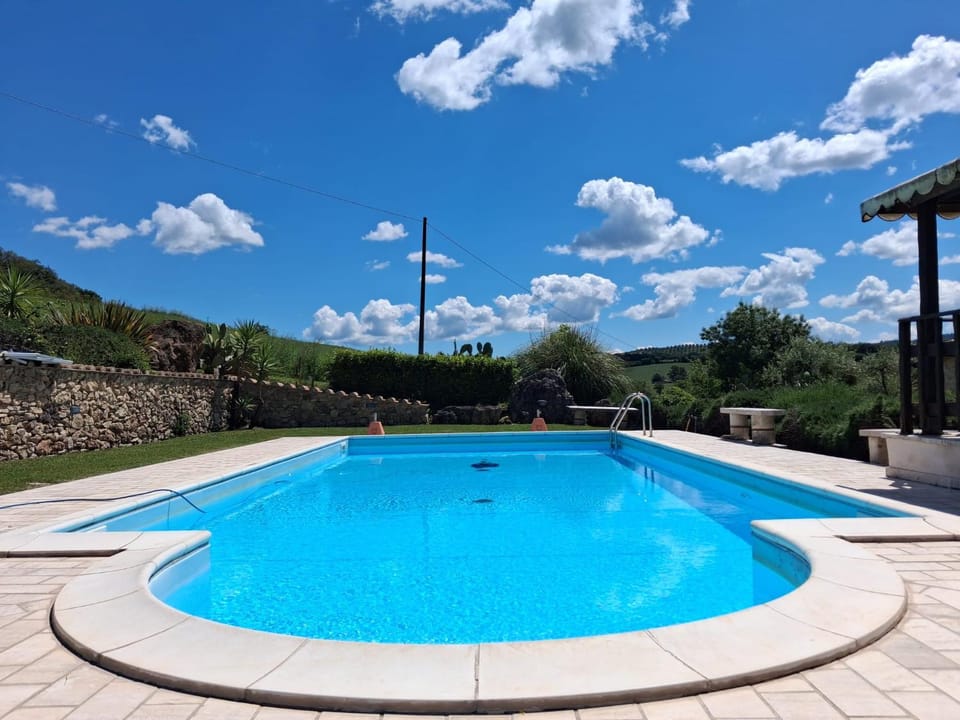 Pool view, Swimming pool, sunbed