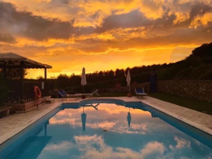 Natural landscape, Pool view, Sunset