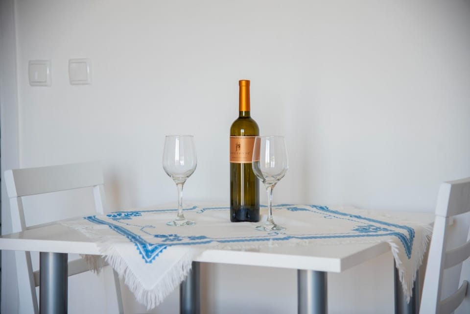 Dining area, Drinks