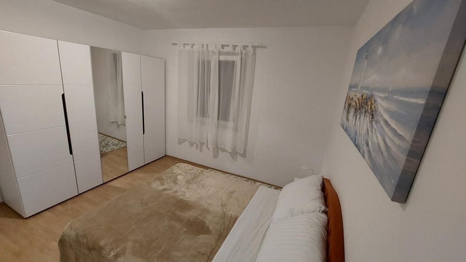 Bed, Bedroom, wardrobe