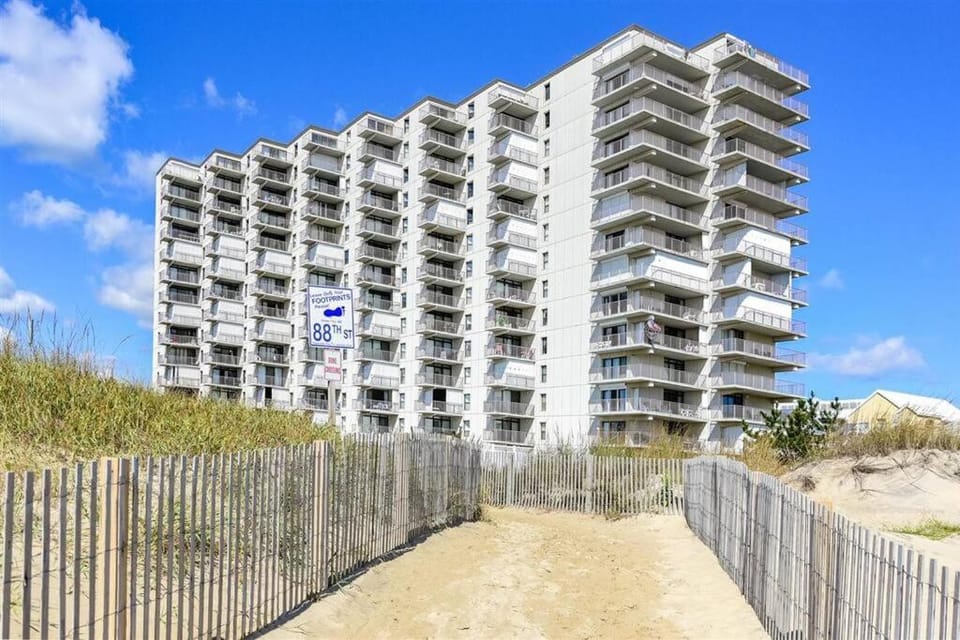 Ocean Front Sea Terrace 209 Heated Pool House in Ocean City