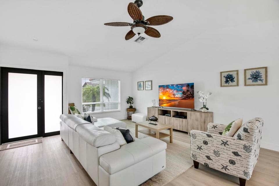 TV and multimedia, Living room