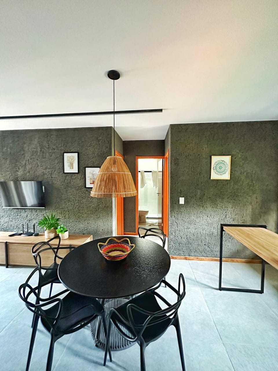 Living room, Dining area