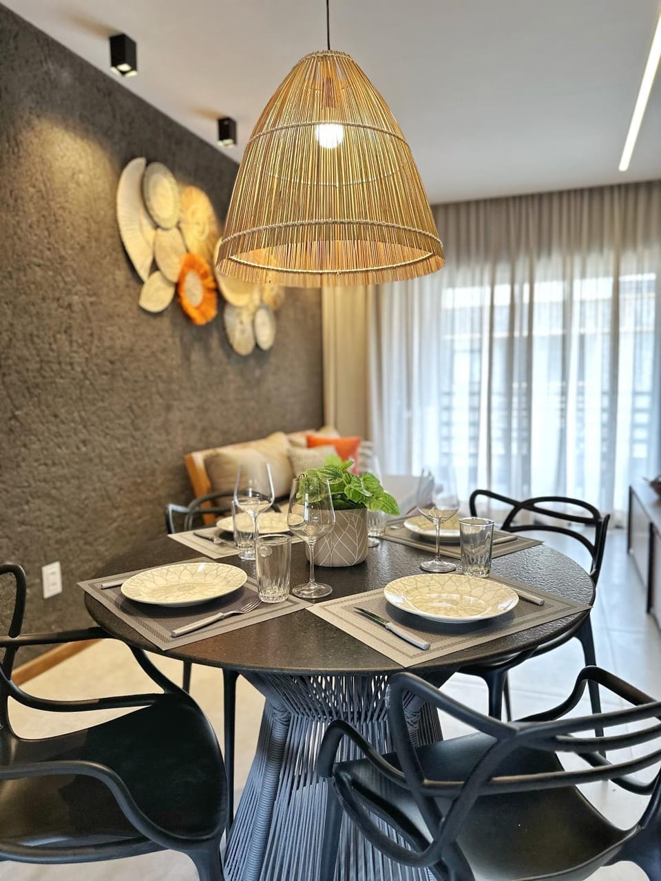 Living room, Dining area