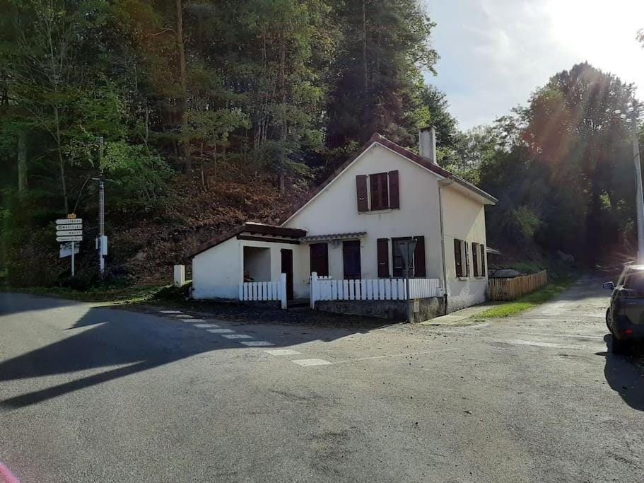 Maison de vacances à la campagne House in Auvergne-Rhône-Alpes