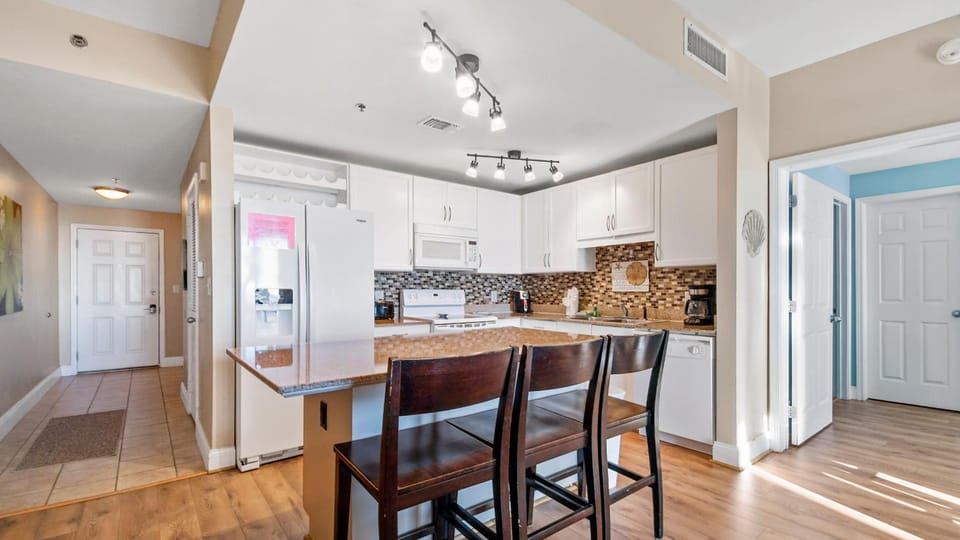 Laketown Wharf #1211 by Nautical Properties Vacation Rentals House in Panama City Beach