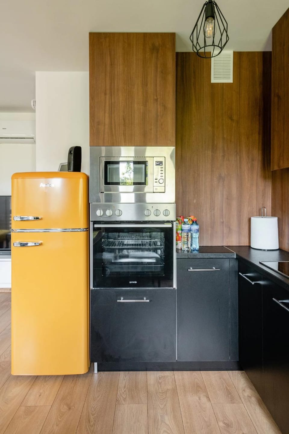 Kitchen or kitchenette, minibar, pet friendly, stove, toaster