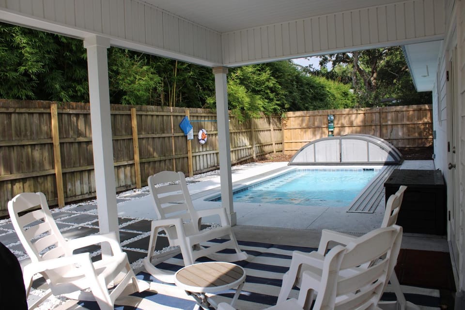 Baisden Cottage House in Saint Simons Island