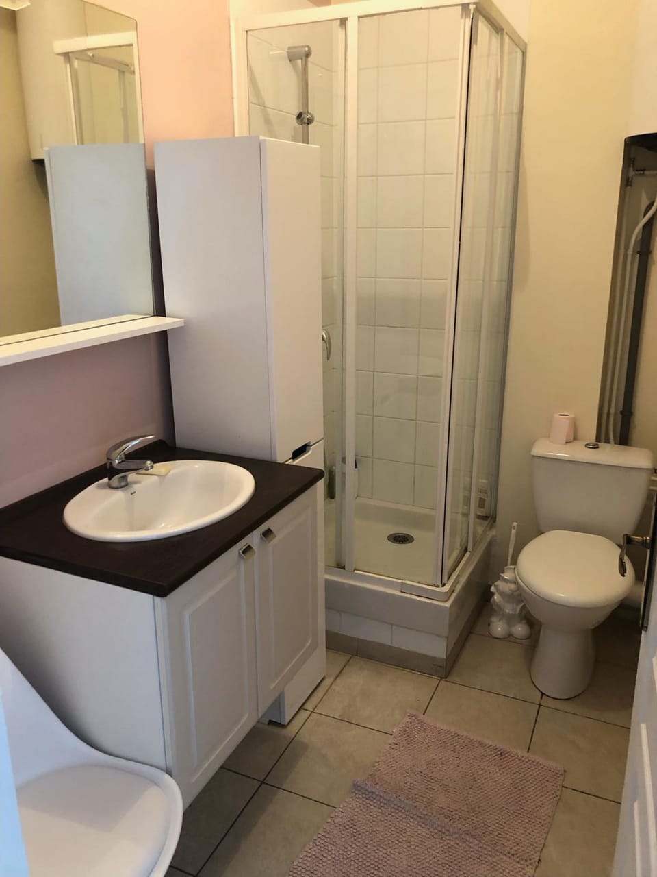 Shower, Toilet, Bathroom