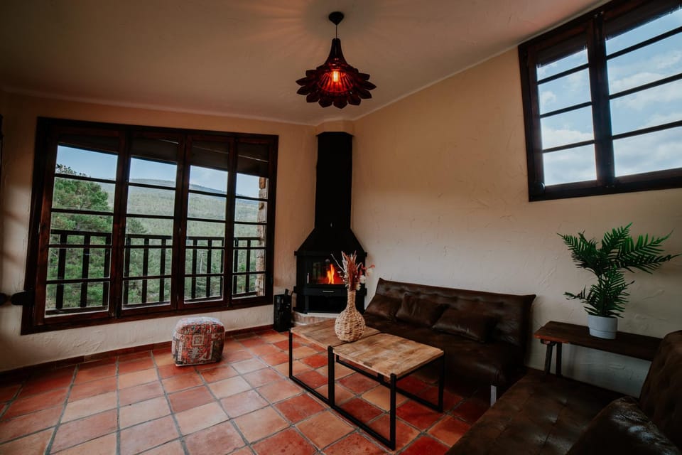 Natural landscape, Seating area, flat iron