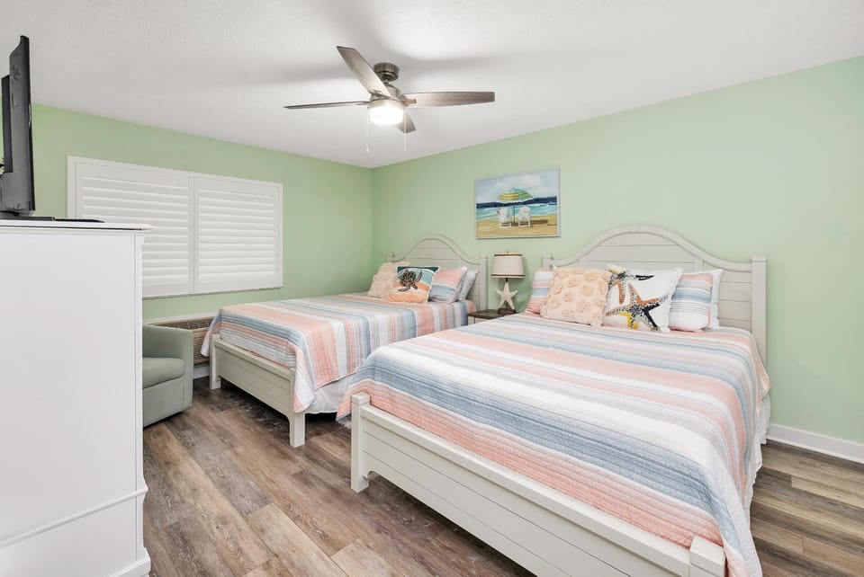 274 Moss Oak Lane House in Saint Simons Island