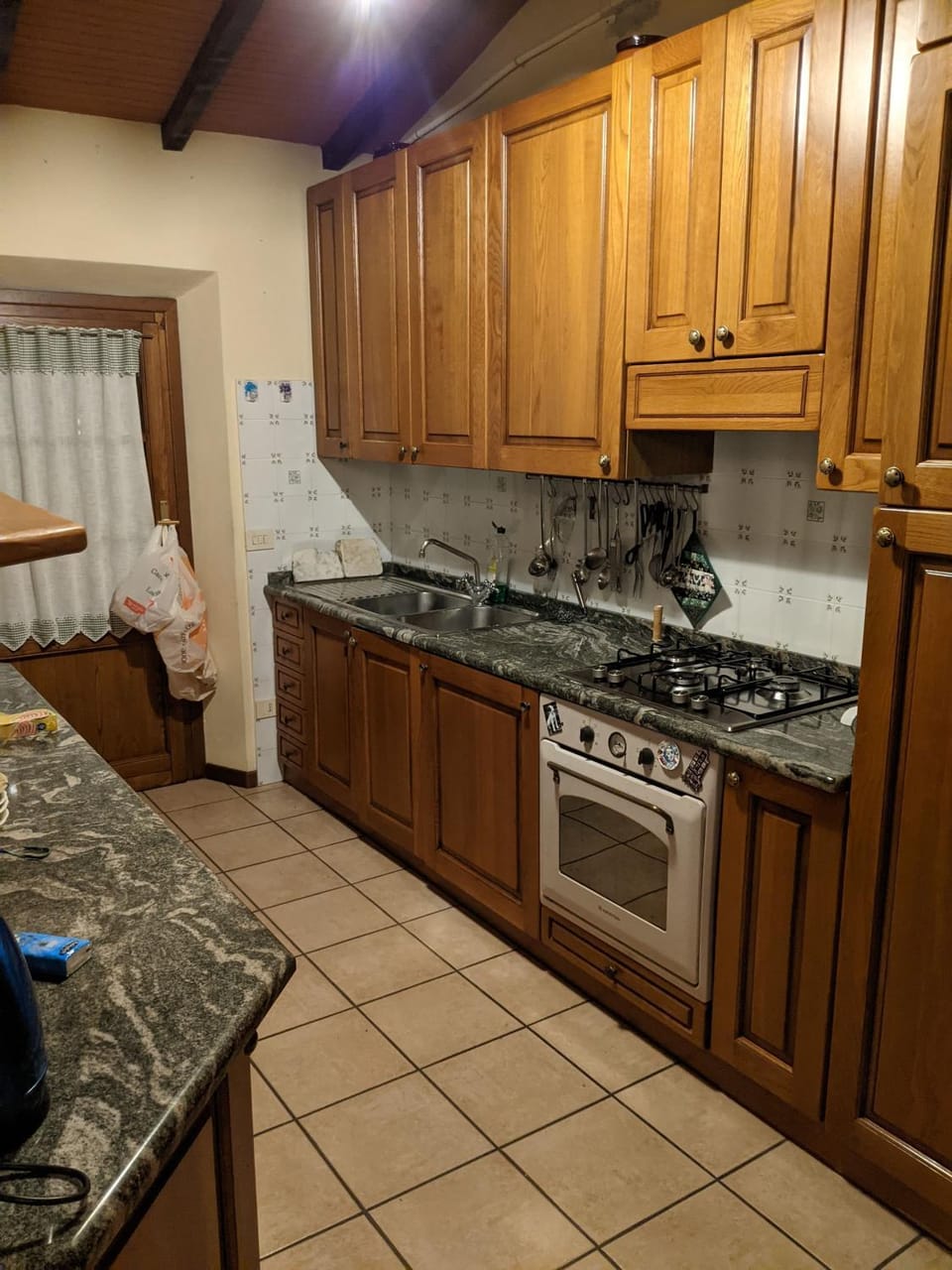Kitchen or kitchenette, dishwasher, pet friendly, stove