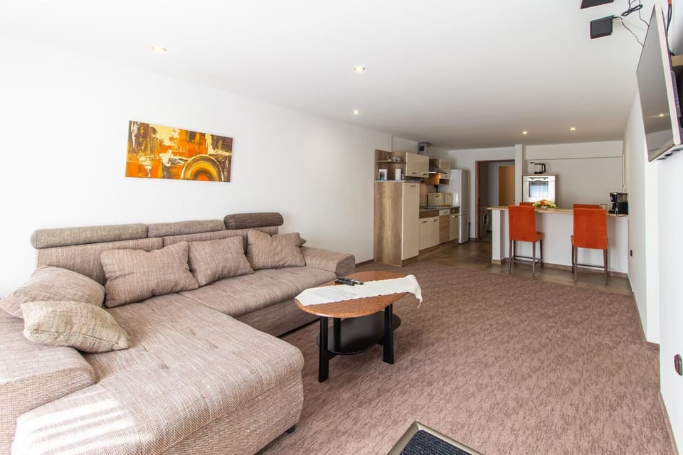 TV and multimedia, Living room