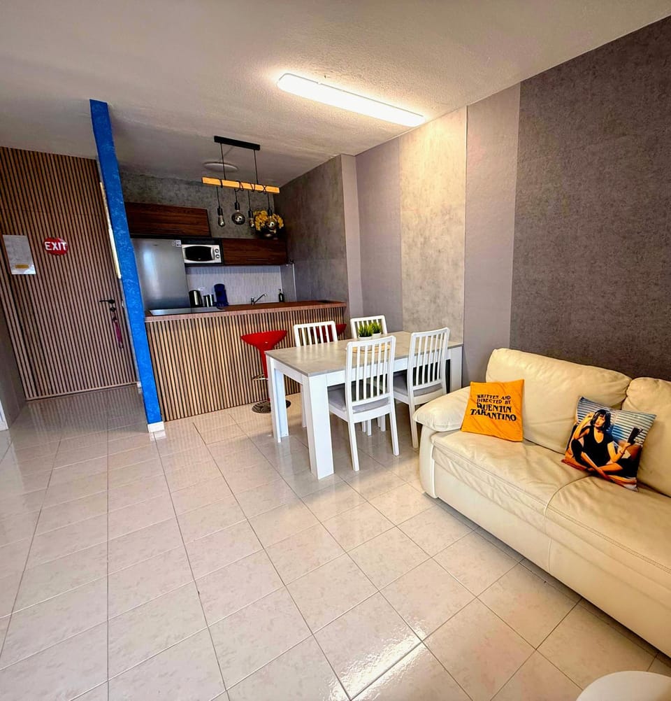 Skyline View Apartment - FREE PRIVATE Parking Including & Guest BONUS Apartment in Canary Islands