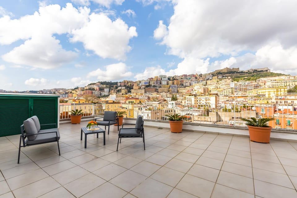 Patio, View (from property/room), Balcony/Terrace, City view