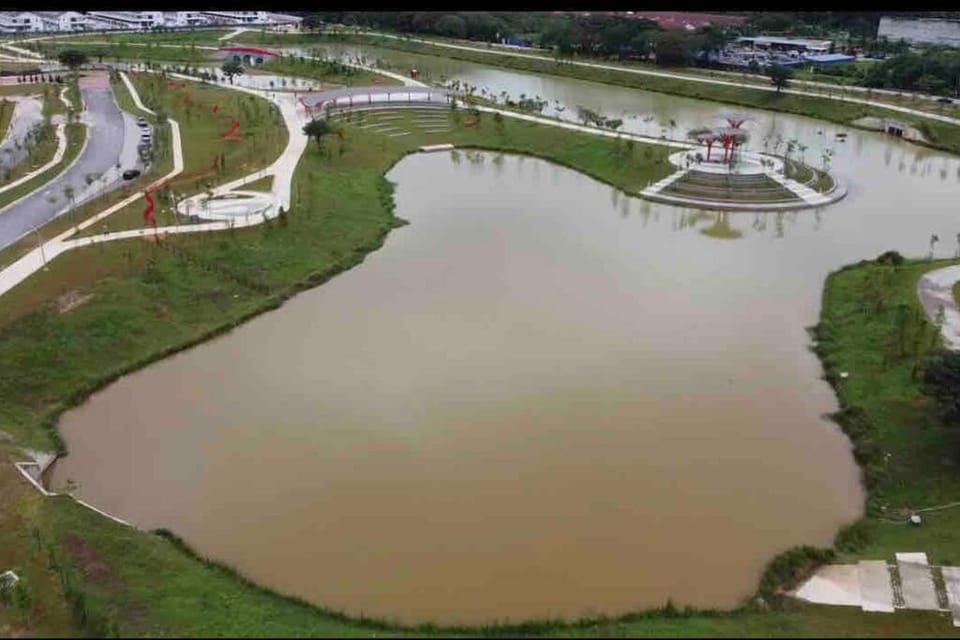 Elmina near Denai Alam, Saujana Utama with Wi-Fi & Netflix House in Selangor, Malaysia