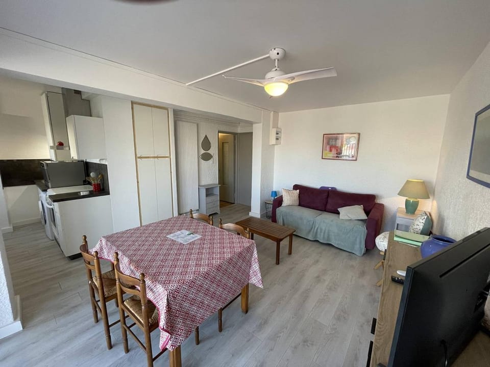 T2 cabine rénové, animaux admis, parking sécurisé, proche plage et port - Saint-Cyprien - FR-1-106-69 Cabin in Saint-Cyprien