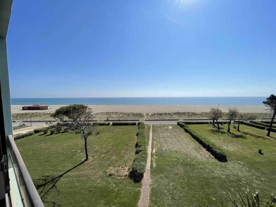 Appartement T2 avec 6 couchages, animaux admis, parking, wifi - FR-1-106-75 Apartment in Saint-Cyprien