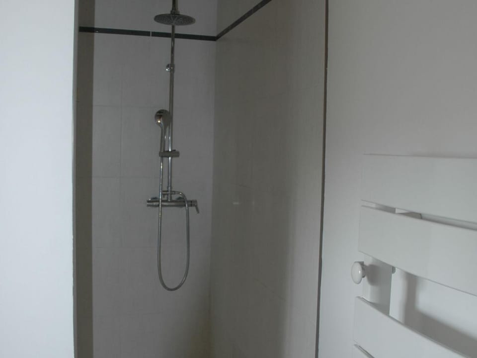 Gîte cosy près du Mans avec jardin, piscine et parking, idéal pour 4 pers. - FR-1-410-388 House in Pays de la Loire