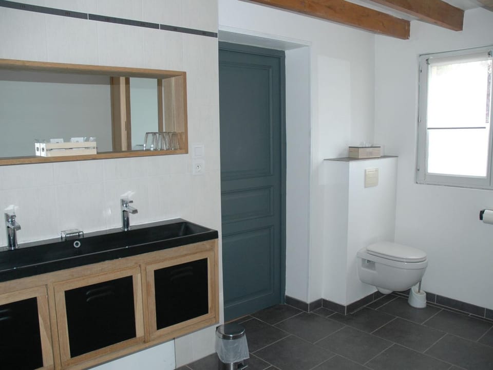 Gîte cosy près du Mans avec jardin, piscine et parking, idéal pour 4 pers. - FR-1-410-388 House in Pays de la Loire
