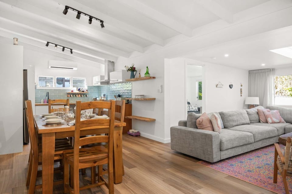 Bawley Point Beach House - renovated beach escape House in Bawley Point