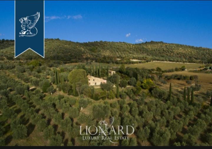 Villa Pieve Vecchia Villa in Tuscany