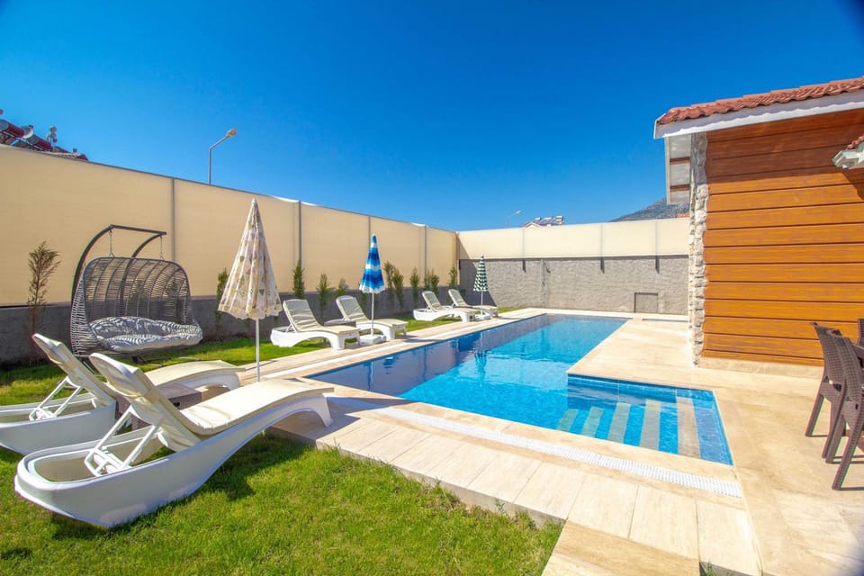Patio, Garden, Swimming pool, Swimming pool, sunbed