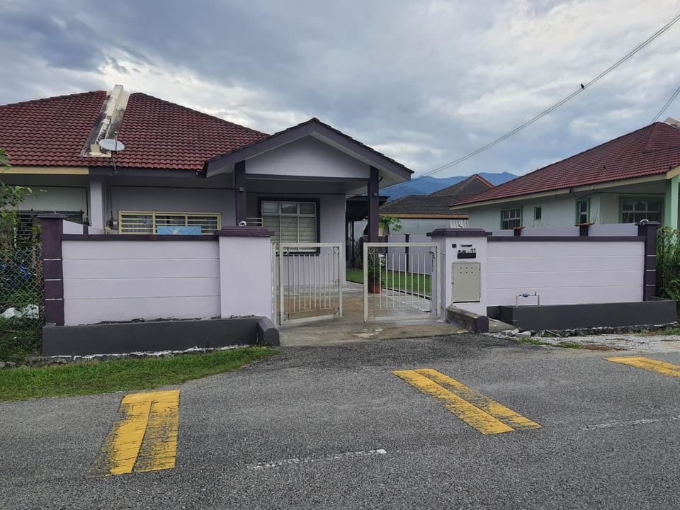 KS Villa Homestay Kuala Kubu Bharu House in Selangor, Malaysia