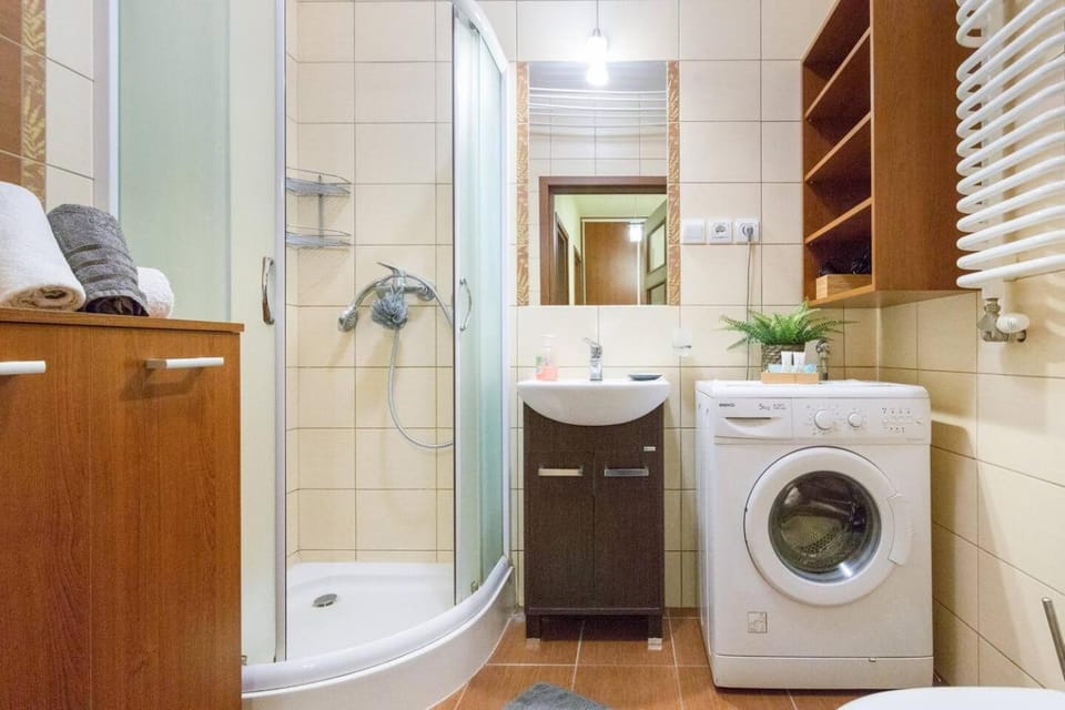 Przytulny apartament z parkingiem blisko Tauron Areny Apartment in Krakow