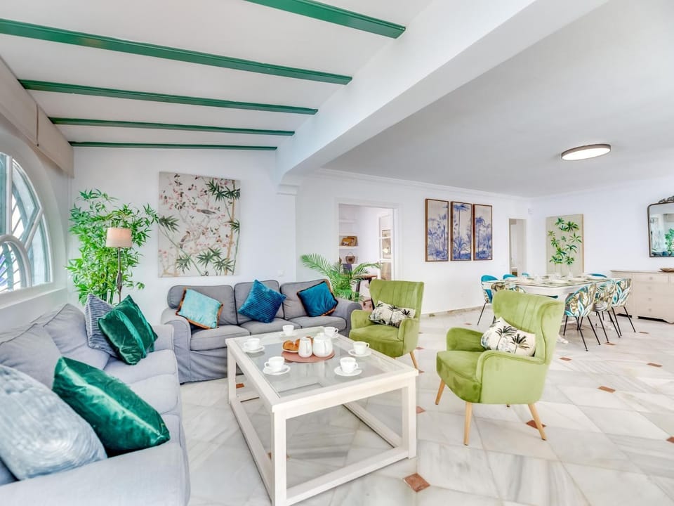 Puerto Banús Dreamed Villa Monelos House in Marbella