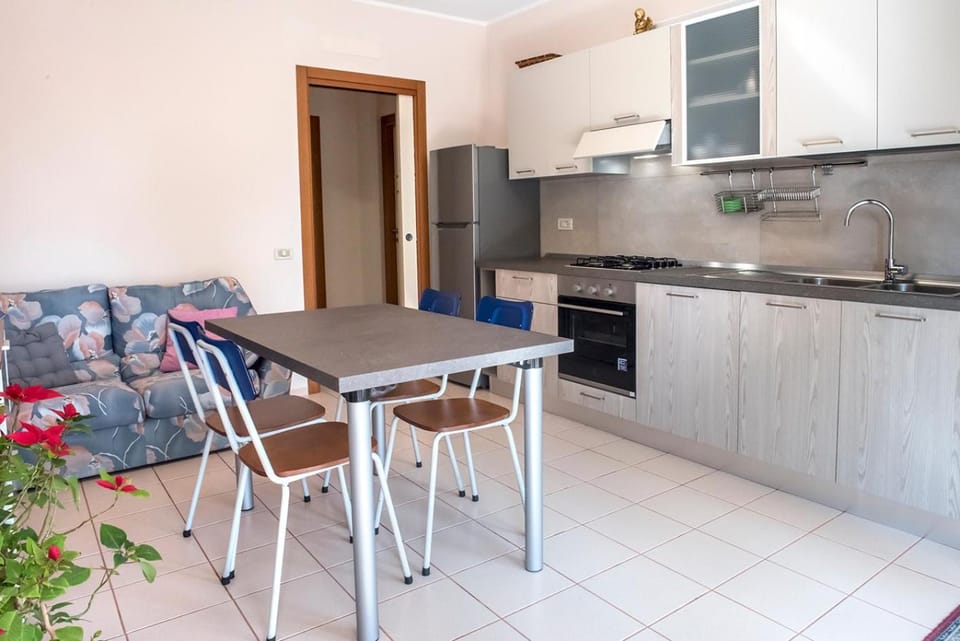 S289 - Sirolo, delizioso bilocale con portico Apartment in Sirolo