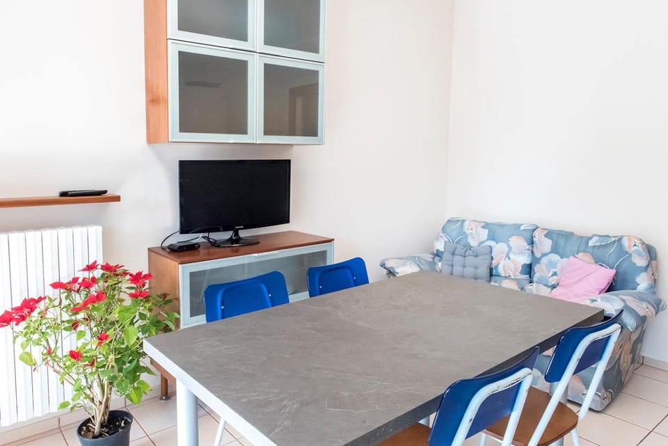 S289 - Sirolo, delizioso bilocale con portico Apartment in Sirolo