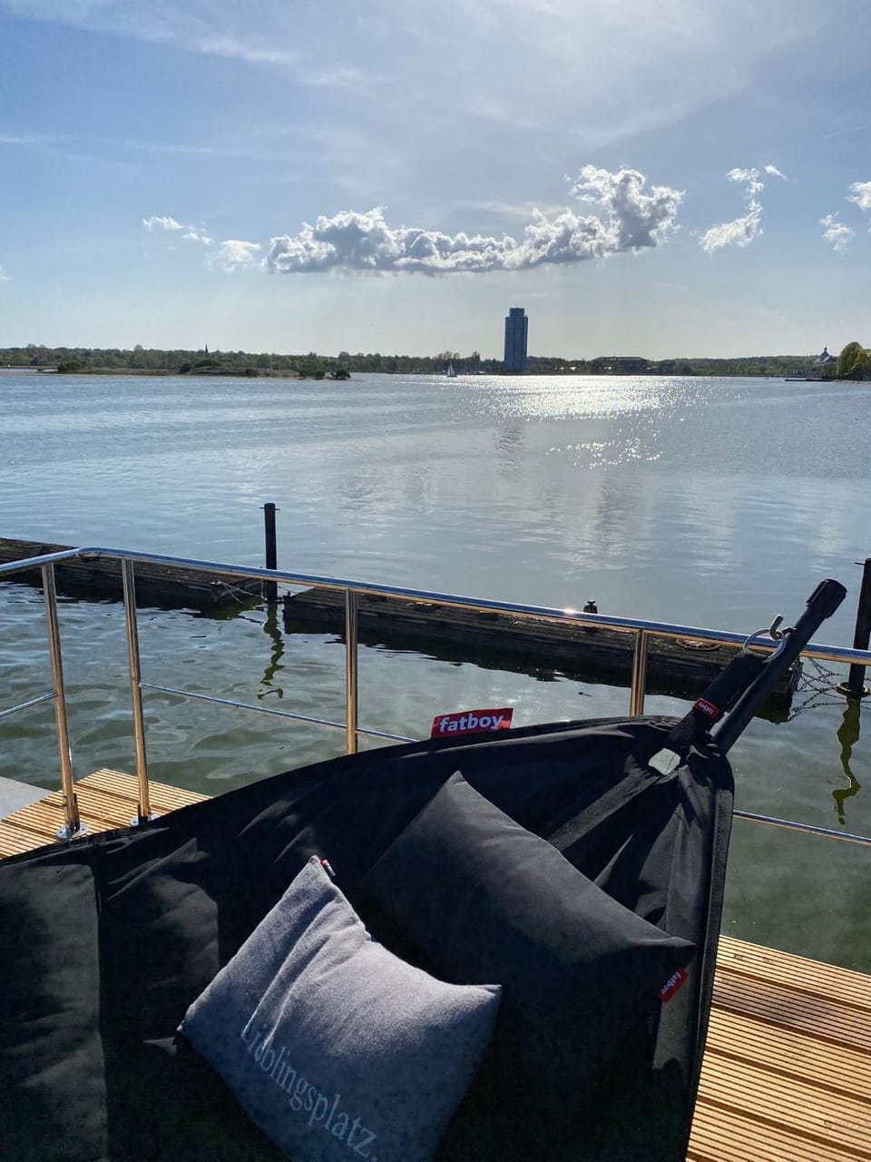 Hausboot Fjord Ankerplatz mit Biosauna in Schleswig Docked boat in Schleswig